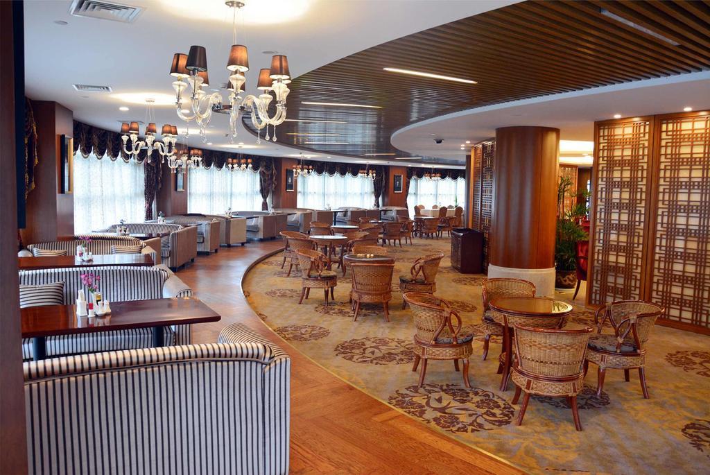Ramada Nanjing Hotel Nanking Buitenkant foto