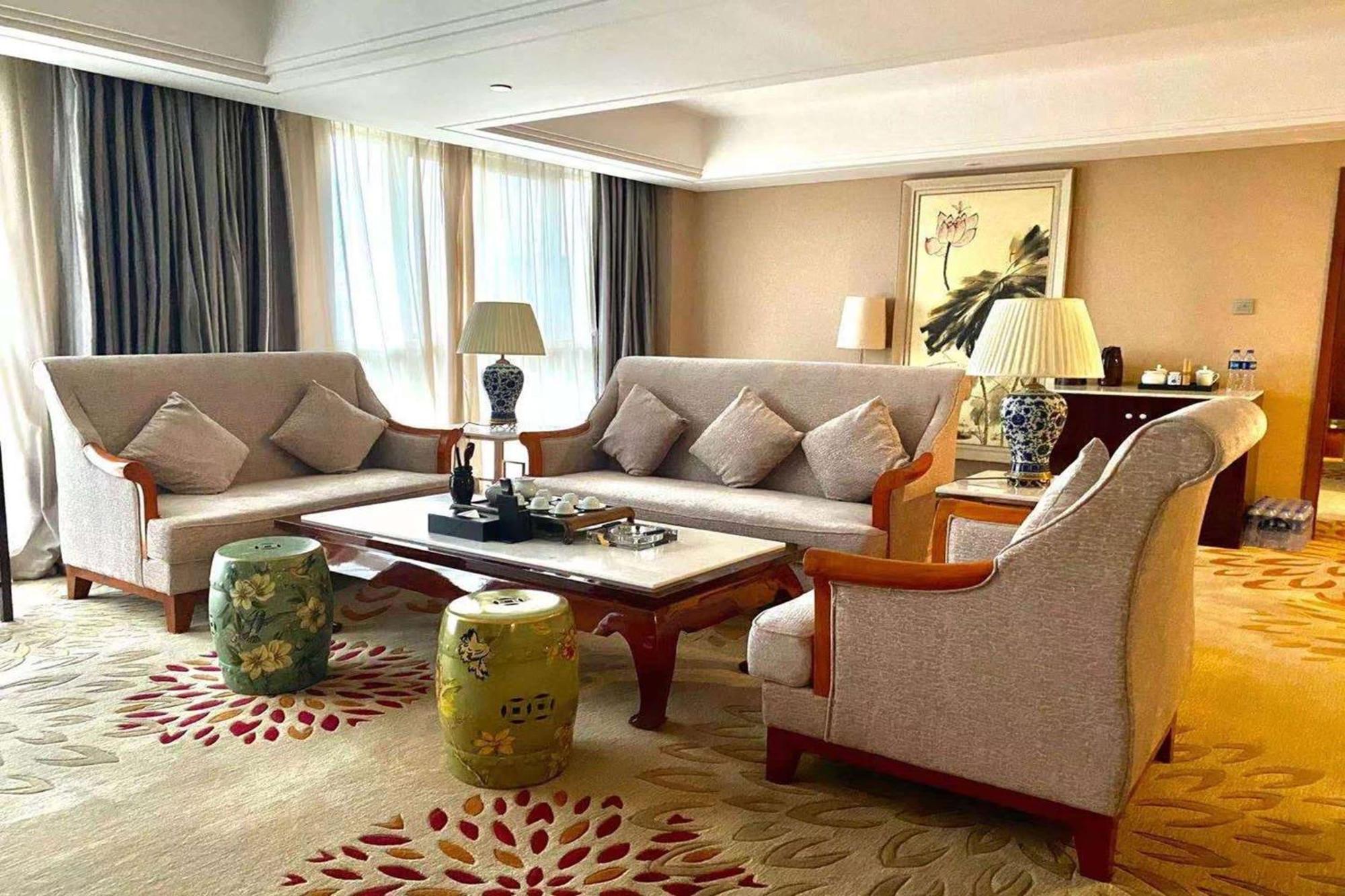 Ramada Nanjing Hotel Nanking Buitenkant foto